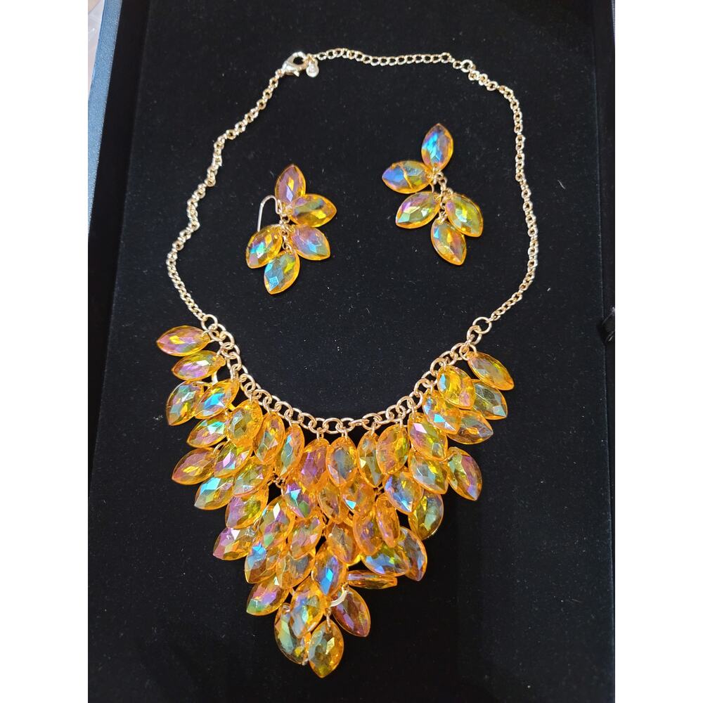 Gold Tone Crystal Leaf Bib Necklace Earrings Set Statement Jewelry Women Gifts - Picture 9 of 9